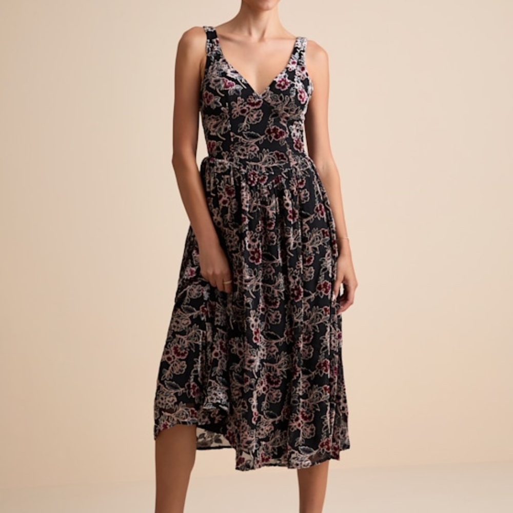 Lulus Priella Black Velvet Burnout Lace-up Midi Dress - Size M